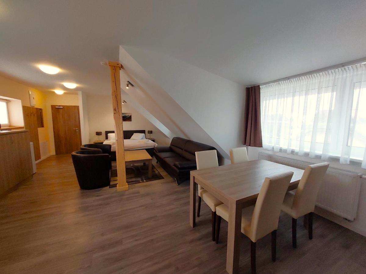 Penzion Ceresnovy Sad & Wellness Vysoké Tatry Eksteriør billede